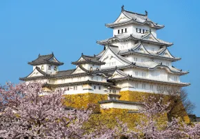 <h3>Día 7 – Himeji y el Monte Shosha</h3>